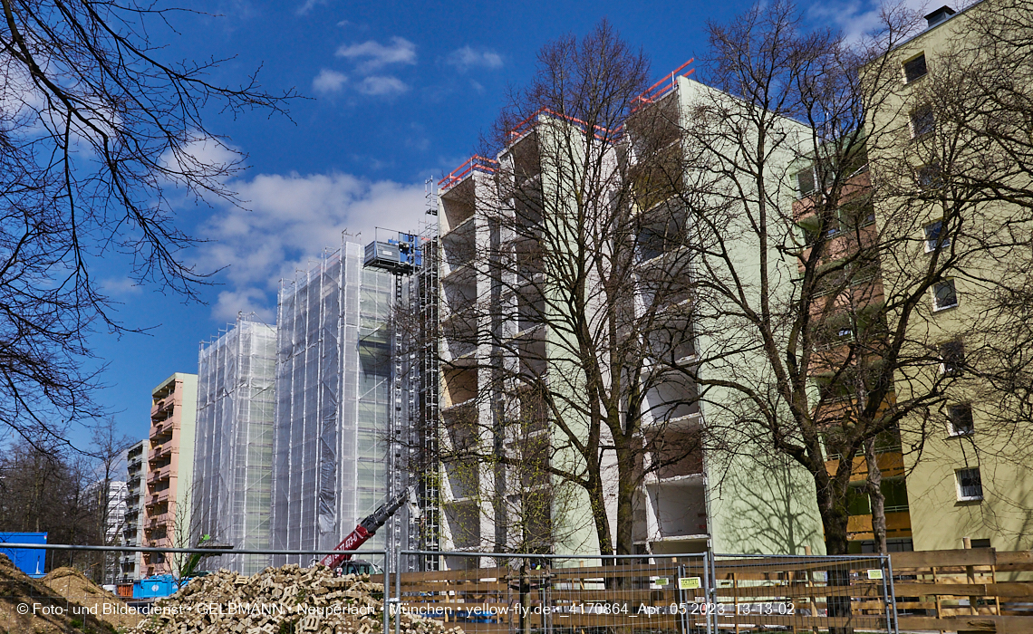 05.04.2023 - Baustelle Kurt-Eisner-Straße in Neuperlach